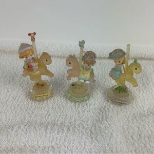 VTG (4Seasons) Precious Moments Carousel Horse Figurines Spun Glass Bottom Set 3